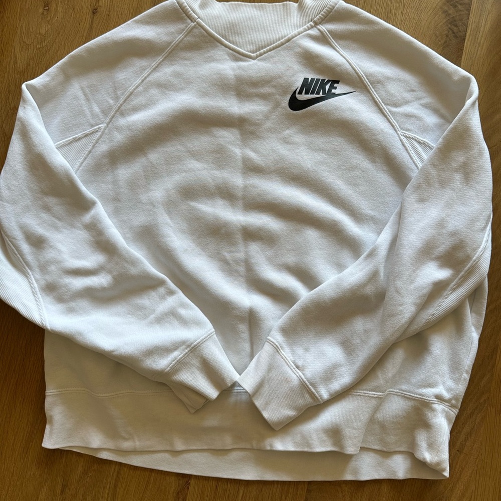 Nike White Sweatshirt Classic Crewneck